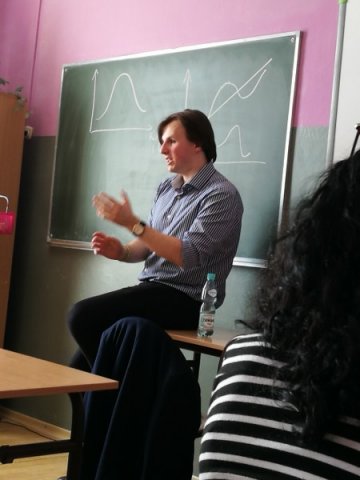 Ciekawostki ekonomiczne – spotkanie z absolwentem I LO